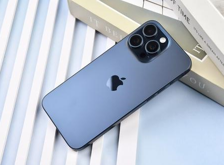 叉河镇苹果维修点分享iPhone 15 Pro Max自动关机造成的原因 